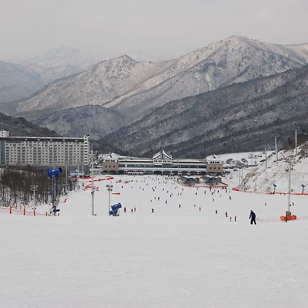 Eden Valley Resort Yangsan Exterior photo